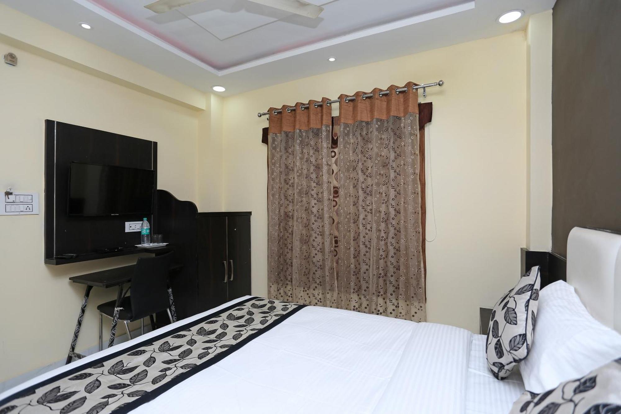 Hotel O Laxmi Privilege Inn กวาลิออร์ ภายนอก รูปภาพ