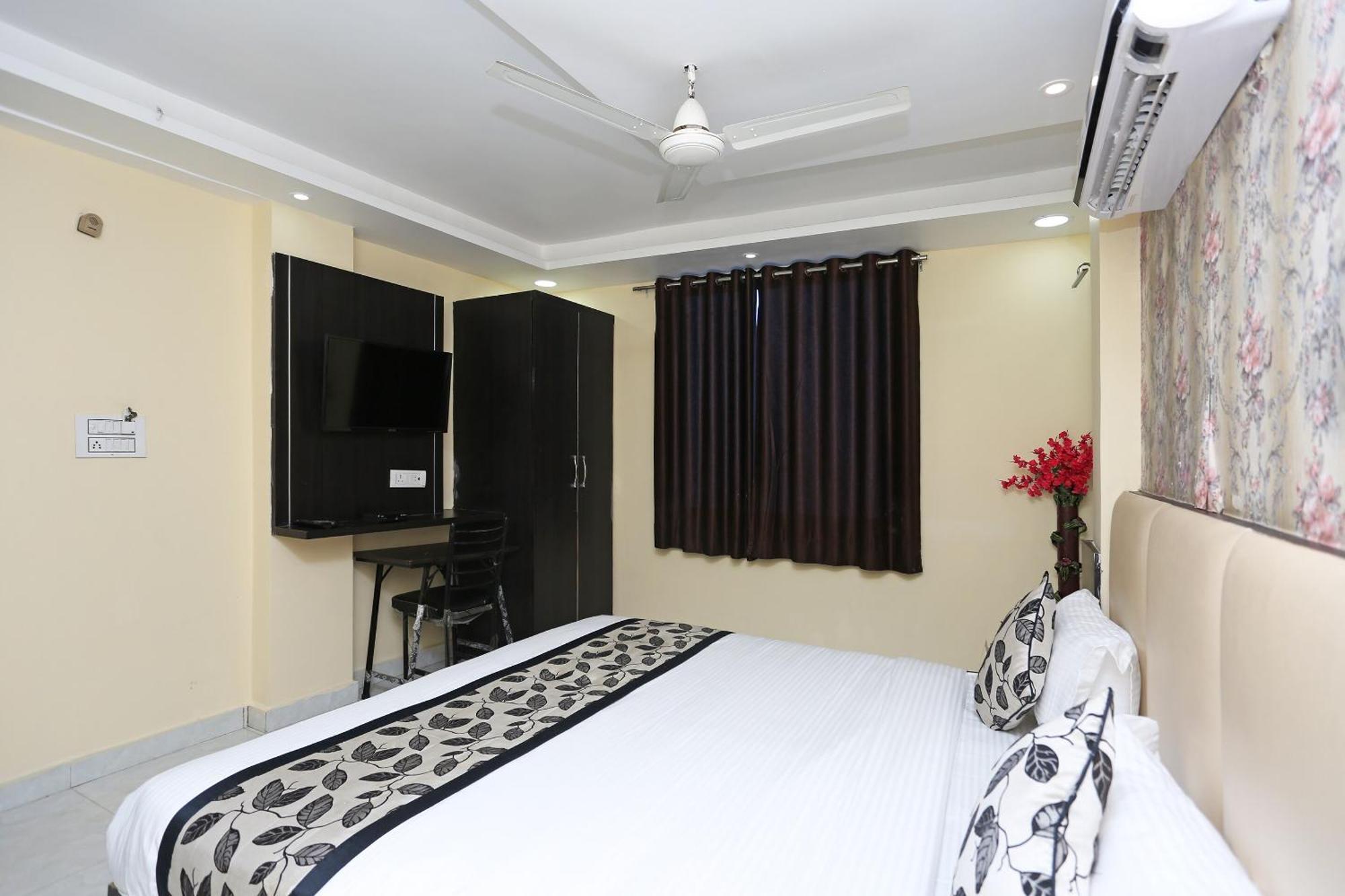 Hotel O Laxmi Privilege Inn กวาลิออร์ ภายนอก รูปภาพ