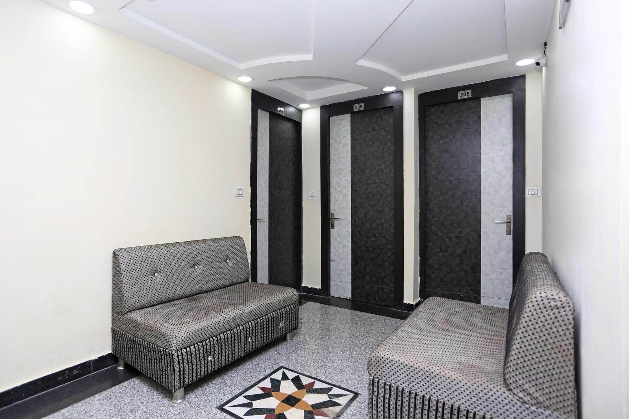 Hotel O Laxmi Privilege Inn กวาลิออร์ ภายนอก รูปภาพ